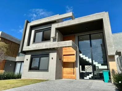 Casa com 4 Quartos à venda, 217m² no XANGRI-LÁ, Xangri-lá