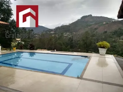 Casa de Condomínio com 4 Quartos à venda, 220m² no Itaipava, Petrópolis