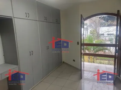 Sobrado com 4 Quartos à venda, 246m² no Jaguaribe, Osasco