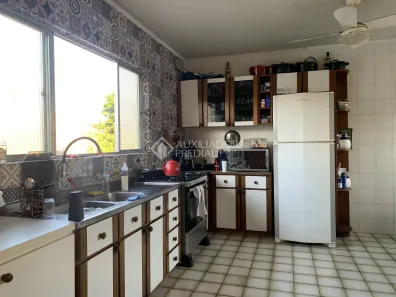 Casa com 3 Quartos à venda, 169m² no Jardim Itu, Porto Alegre