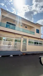 Sobrado com 3 Quartos para alugar, 120m² no Águas Brancas, Ananindeua