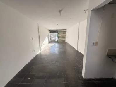 Ponto Comercial para alugar, 41m² no Sagrada Família, Belo Horizonte
