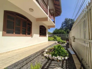 Casa com 3 Quartos à venda, 203m² no Glória, Blumenau