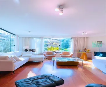 Sobrado com 4 Quartos à venda, 516m² no Vila Madalena, São Paulo