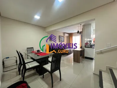 Sobrado com 2 Quartos à venda, 175m² no Parque Marajoara, Santo André
