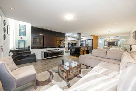 Casa de Condomínio com 3 Quartos à venda, 138m² no Seminário, Curitiba