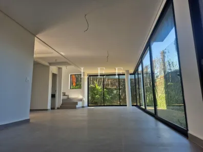 Casa de Condomínio com 3 Quartos à venda, 284m² no Jardim Leonor, São Paulo