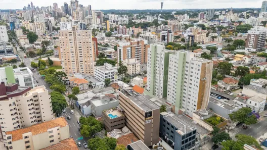 Imóvel Comercial com 66 Quartos à venda, 3284m² no Centro, Curitiba