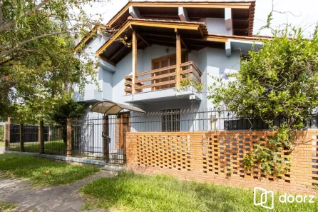 Casa com 4 Quartos à venda, 286m² no Tristeza, Porto Alegre