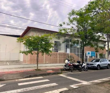Casa de Condomínio com 3 Quartos para alugar, 340m² no Praia do Canto, Vitória