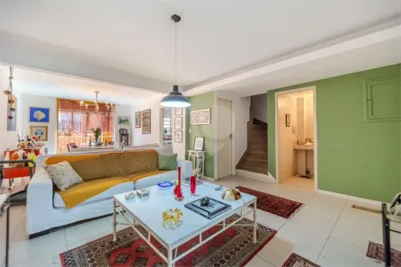 Sobrado com 3 Quartos à venda, 181m² no Vila Cordeiro, São Paulo