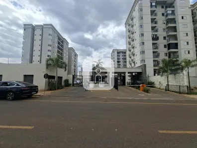 Apartamento com 2 Quartos para alugar, 75m² no Grand Ville, Uberlândia