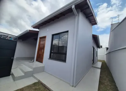 Casa com 3 Quartos à venda, 160m² no Jardim Floresta, Pouso Alegre
