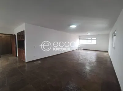 Apartamento com 4 Quartos à venda, 239m² no Fundinho, Uberlândia