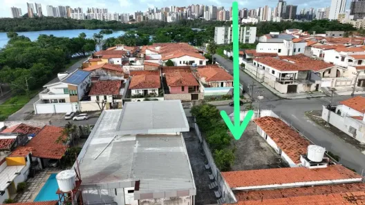 Lote/Terreno à venda, 700m² no Renascença, São Luís