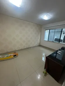 Casa de Condomínio com 4 Quartos para venda ou aluguel, 180m² no Condomínio do Lago 1ª Etapa, Goiânia