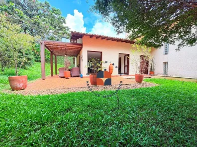 Casa com 4 Quartos para venda ou aluguel, 231m² no Vila Romana, São Paulo