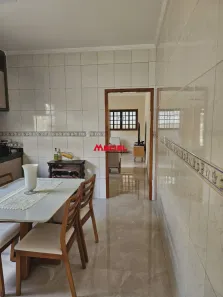 Sobrado com 3 Quartos à venda, 161m² no Jardim Satélite, São José dos Campos