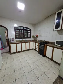 Sobrado com 3 Quartos à venda, 215m² no Jardim Marek, Santo André
