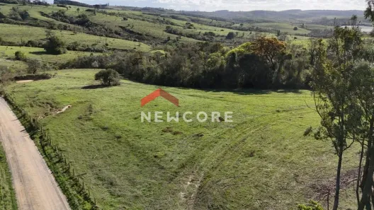 Fazenda/Sítio com 2 Quartos à venda, 500m² no , Sarapuí