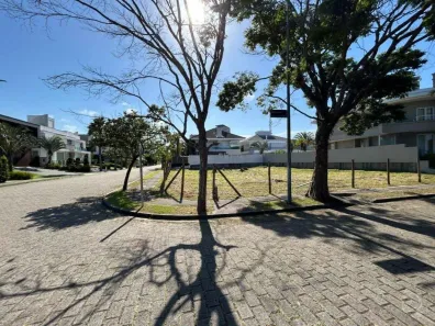 Lote/Terreno à venda, 661m² no Jurerê Internacional, Florianópolis