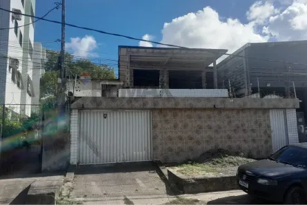 Casa com 7 Quartos à venda, 253m² no Prado, Recife