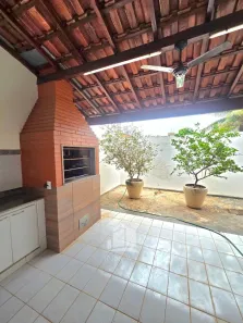 Casa com 3 Quartos à venda, 210m² no Dona Amélia, Araçatuba