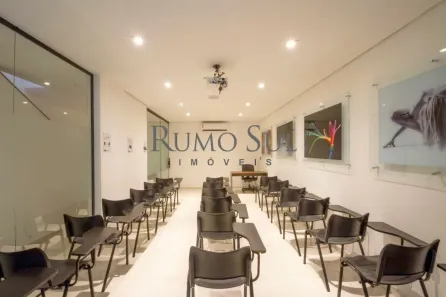 Sala Comercial para alugar, 35m² no Jardim das Acácias, São Paulo