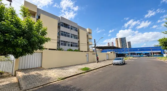Apartamento com 3 Quartos para alugar, 116m² no São Cristóvão, Teresina