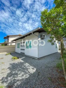 Casa com 3 Quartos à venda, 107m² no Ilha da Figueira, Jaraguá do Sul