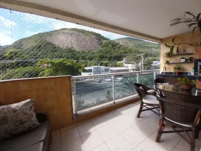 Apartamento com 3 Quartos à venda, 140m² no Itaipu, Niterói
