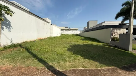 Lote/Terreno à venda, 450m² no Vila Aviação, Bauru