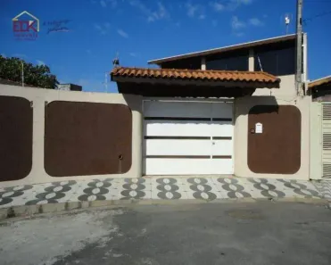 Sobrado com 4 Quartos à venda, 200m² no Cidade Jardim, Taubaté