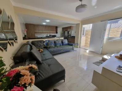 Sobrado com 3 Quartos à venda, 215m² no Jardim Clímax, São Paulo