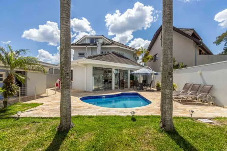 Casa com 4 Quartos à venda, 331m² no Ahú, Curitiba