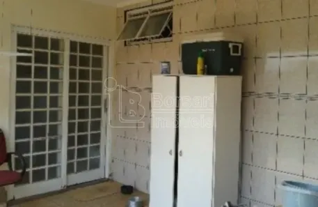 Casa com 2 Quartos à venda, 110m² no Parque Laranjeiras, Araraquara