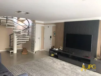 Apartamento com 3 Quartos para alugar, 238m² no Centro, Balneário Camboriú