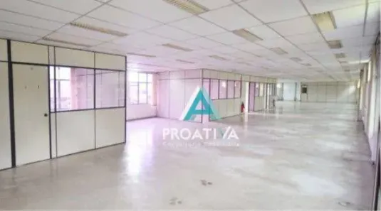 Prédio Comercial para alugar, 3591m² no Piraporinha, Diadema
