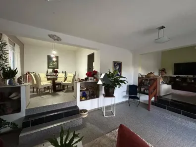 Casa com 5 Quartos para alugar, 800m² no Céu Azul, Belo Horizonte