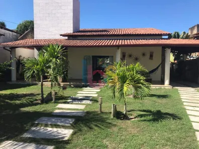 Casa com 4 Quartos à venda, 270m² no Olivença, Ilhéus