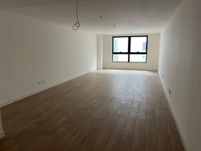 Sala Comercial para venda ou aluguel, 46m² no Centro, Petrópolis