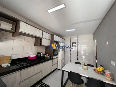 Casa com 3 Quartos à venda, 108m² no Jardim Paris III, Maringá