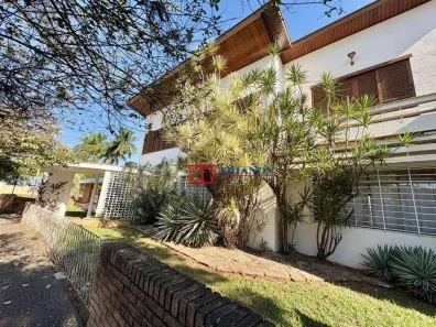 Casa com 5 Quartos para alugar, 420m² no São Dimas, Piracicaba