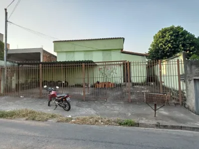 Casa com 6 Quartos à venda, 360m² no Tijuca, Contagem