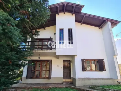 Casa com 4 Quartos para alugar, 214m² no Centro, Ivoti