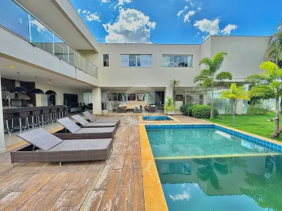 Casa com 5 Quartos à venda, 560m² no Residencial Alphaville Flamboyant, Goiânia