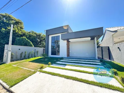 Casa de Condomínio com 4 Quartos à venda, 170m² no Centro (Praia Seca), Araruama