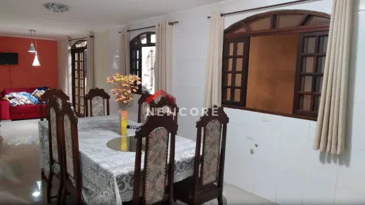 Casa com 4 Quartos à venda, 232m² no Jardim Cristiane, Santo André