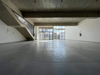 Galpão/Depósito/Armazém para alugar, 378m² no Baeta Neves, São Bernardo do Campo