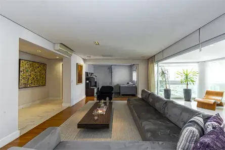 Apartamento com 3 Quartos à venda, 233m² no Vila Uberabinha, São Paulo